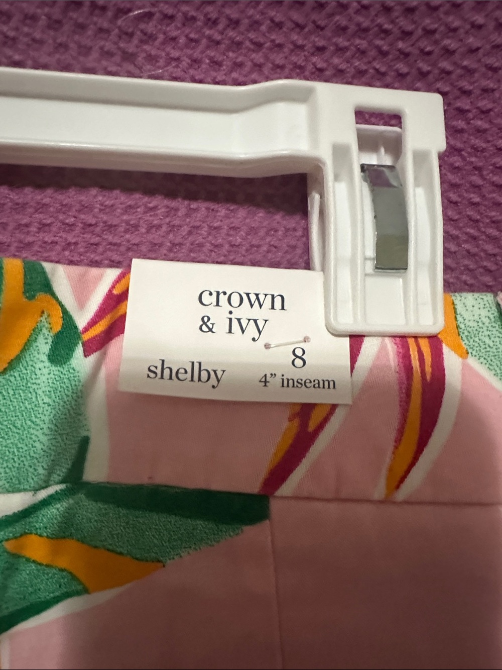crown & ivy Pink Tropical Leaf Scallop Hem High Waist Shorts - Picture 5 of 7